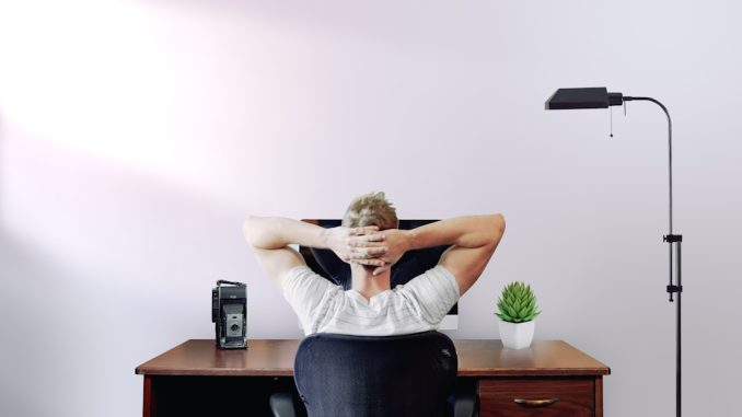 Planera en funktionell och snygg hemkontor illustration
